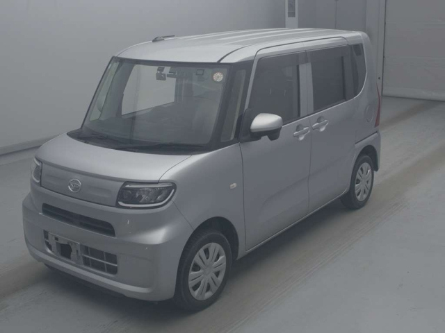 DAIHATSU TANTO — фото