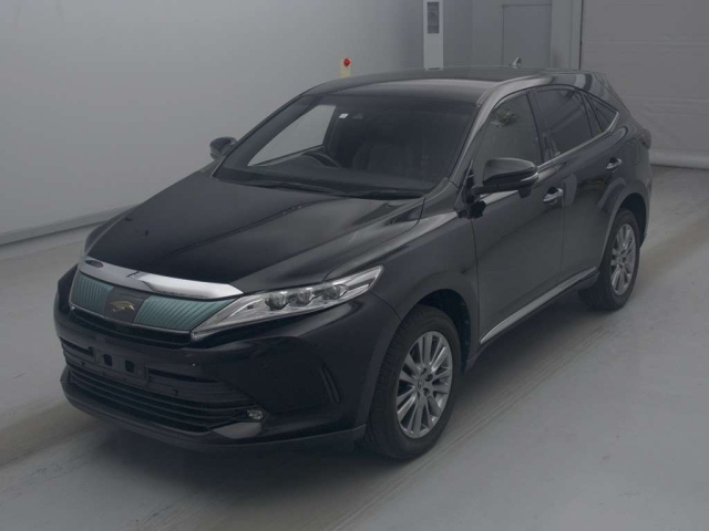 TOYOTA HARRIER — фото