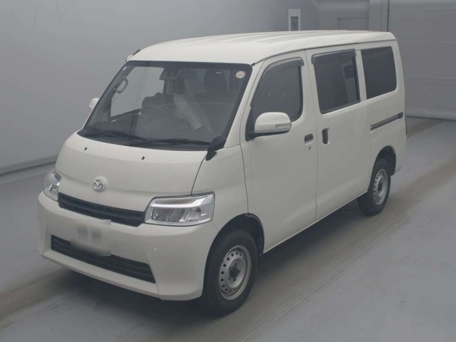MAZDA BONGO VAN