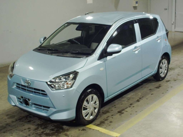 TOYOTA PIXIS — фото