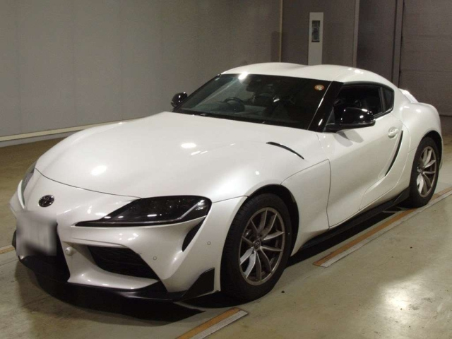 TOYOTA SUPRA — фото