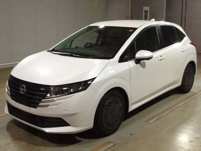 NISSAN NOTE — фото