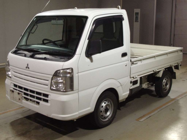 MITSUBISHI MINICAB — фото