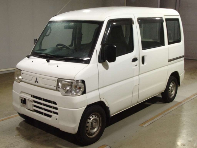 MITSUBISHI MINICAB — фото
