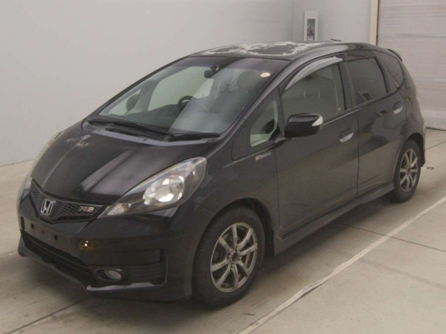 HONDA FIT — фото