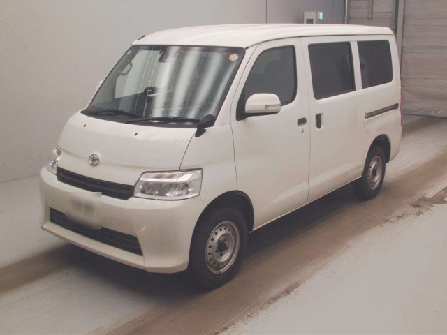 TOYOTA TOWN ACE VAN