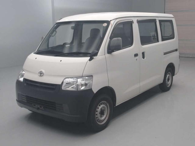 TOYOTA TOWN ACE VAN