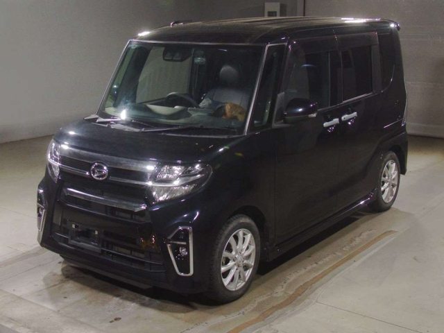 DAIHATSU TANTO — фото