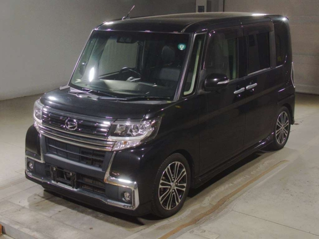 DAIHATSU TANTO — фото