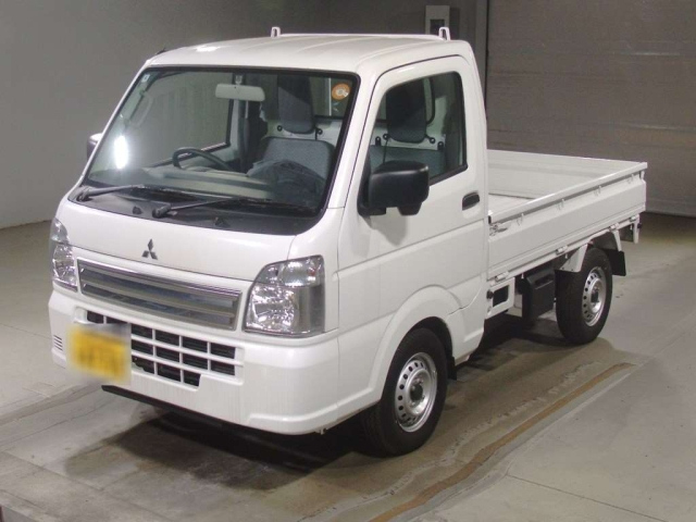 MITSUBISHI MINICAB — фото