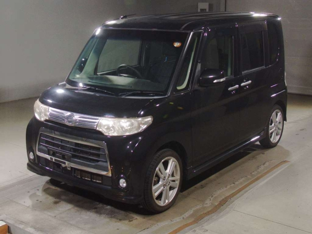 DAIHATSU TANTO — фото