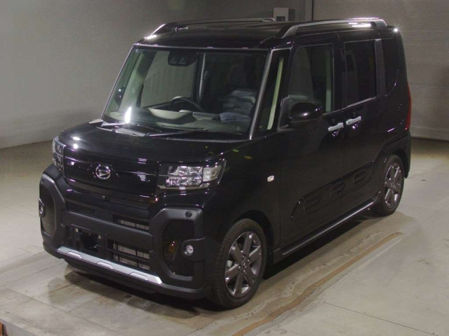 DAIHATSU TANTO — фото