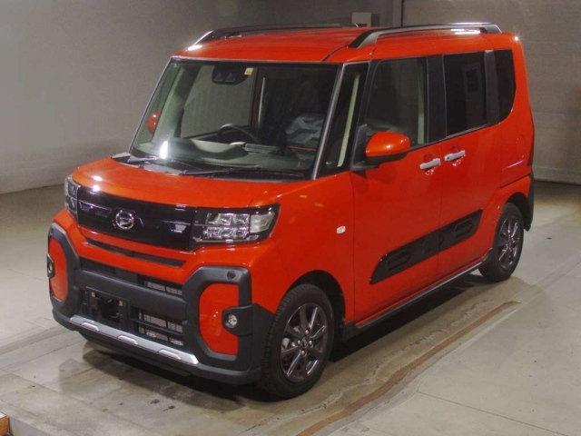 DAIHATSU TANTO — фото