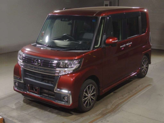 DAIHATSU TANTO — фото