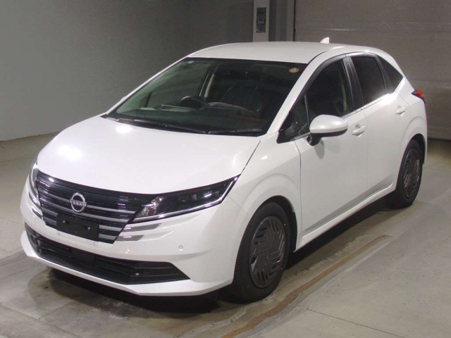 NISSAN NOTE — фото