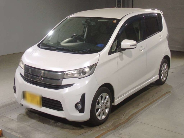 MITSUBISHI EK — фото