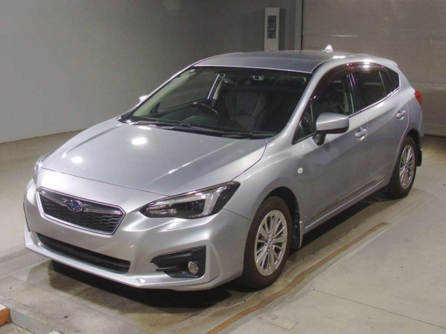 SUBARU IMPREZA — фото