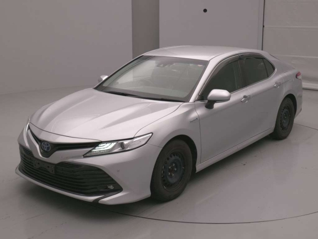 TOYOTA CAMRY — фото