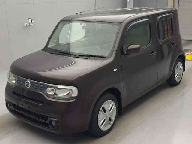 NISSAN CUBE — фото