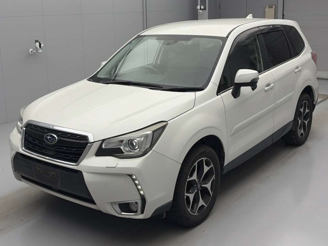 SUBARU FORESTER — фото