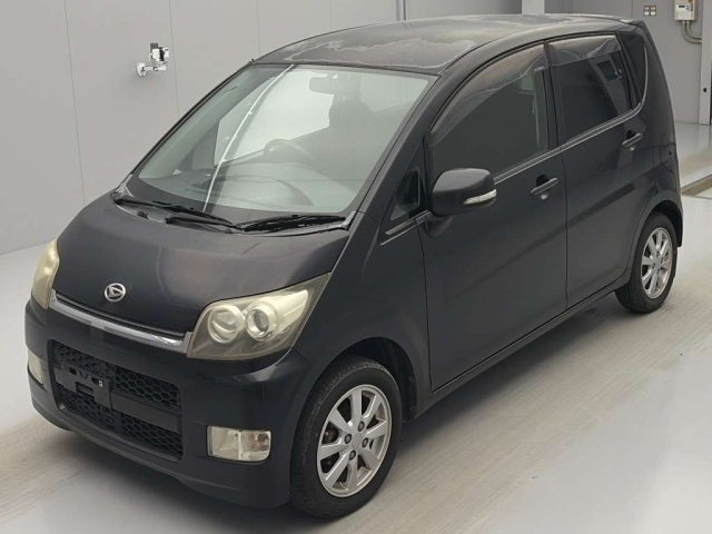 DAIHATSU MOVE — фото