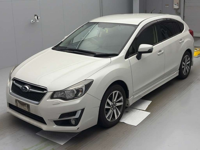 SUBARU IMPREZA — фото