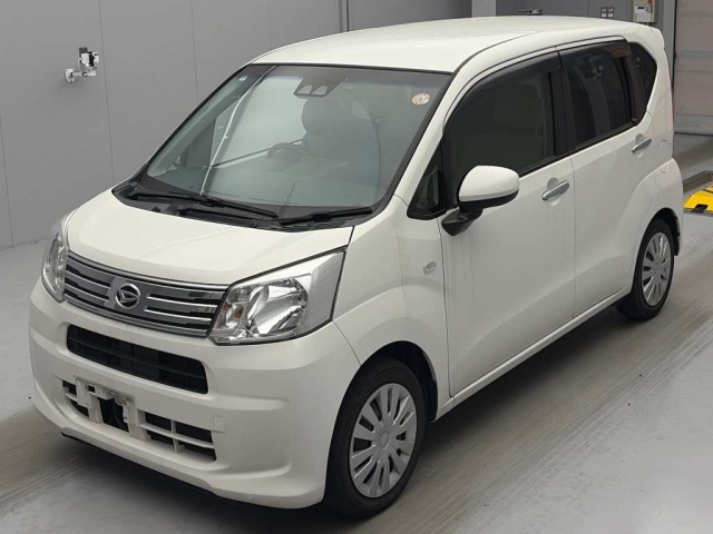 DAIHATSU MOVE — фото