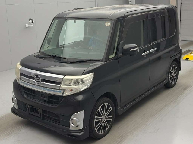 DAIHATSU TANTO — фото