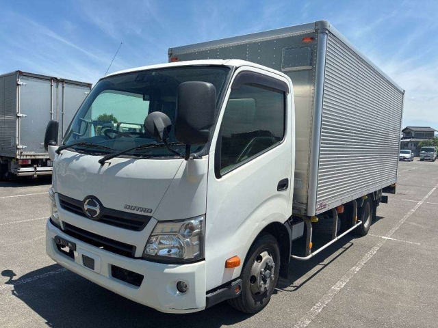HINO DUTRO — фото