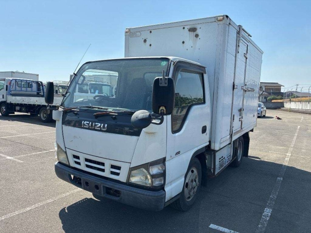 ISUZU ELF — фото