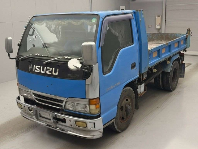 ISUZU ELF — фото