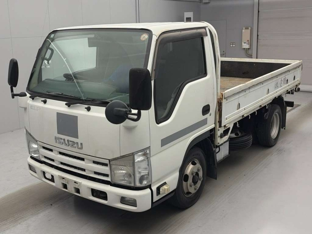 ISUZU ELF — фото