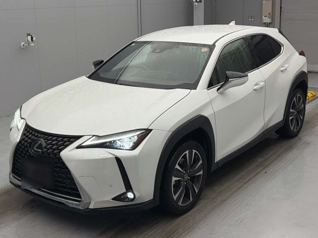 LEXUS UX — фото