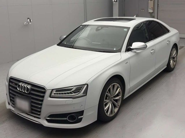 AUDI S8