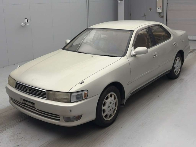 TOYOTA CRESTA