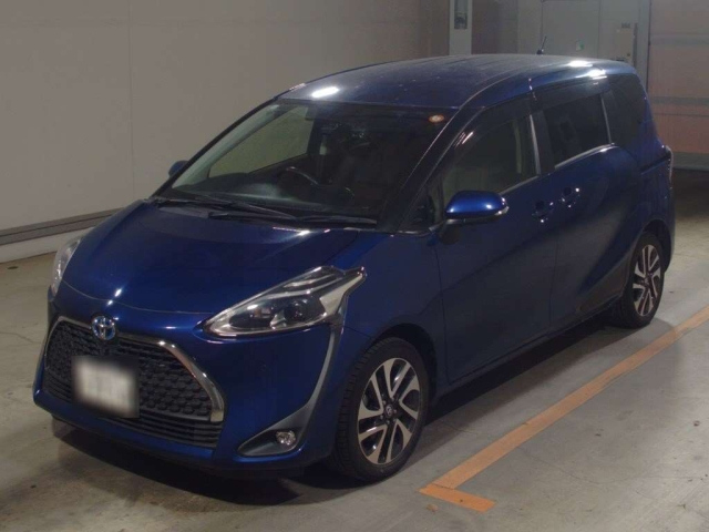 TOYOTA SIENTA — фото