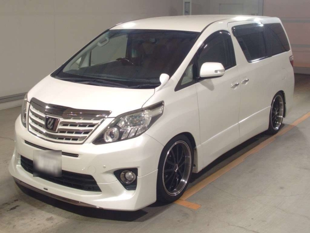 TOYOTA ALPHARD — фото