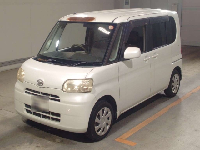 DAIHATSU TANTO — фото