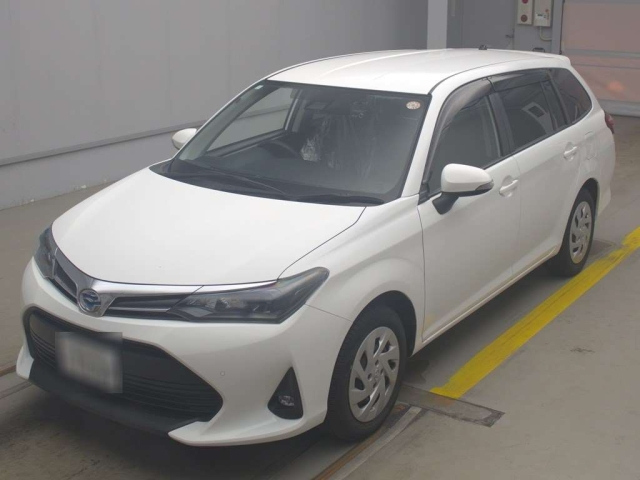 TOYOTA COROLLA — фото