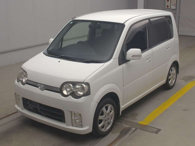 DAIHATSU MOVE — фото
