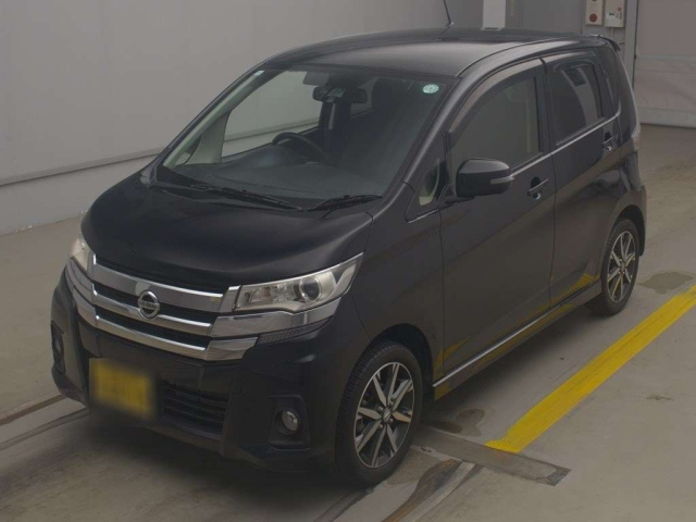 NISSAN DAYZ — фото