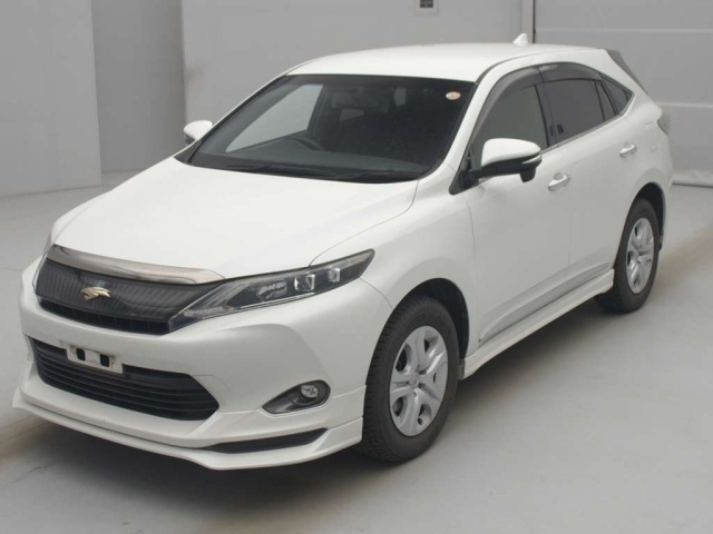TOYOTA HARRIER — фото