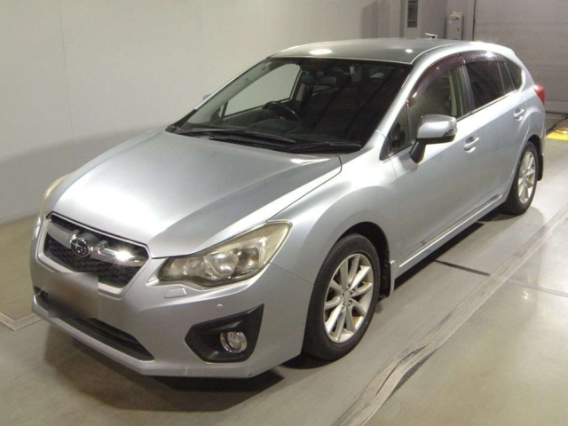 SUBARU IMPREZA — фото