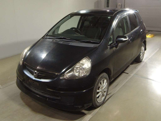 HONDA FIT — фото