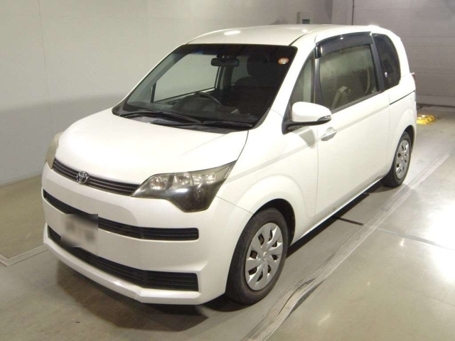 TOYOTA SPADE
