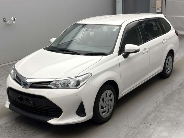 TOYOTA YARIS — фото
