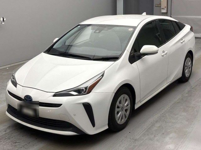 TOYOTA YARIS — фото