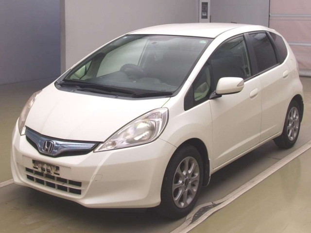 HONDA FIT — фото