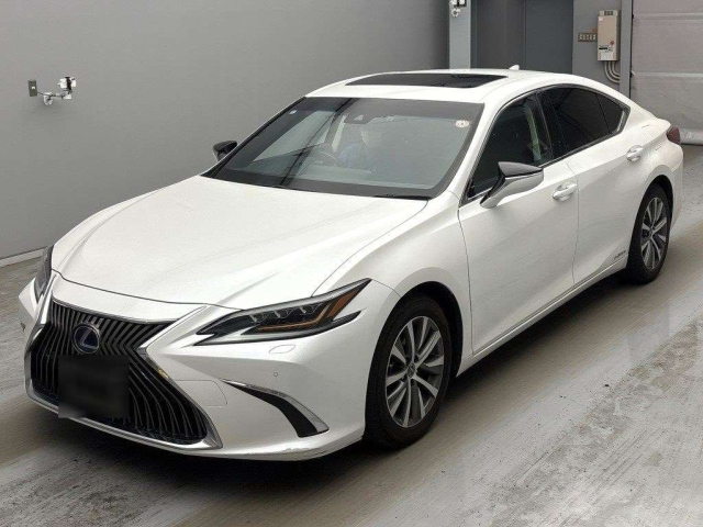 LEXUS ES — фото