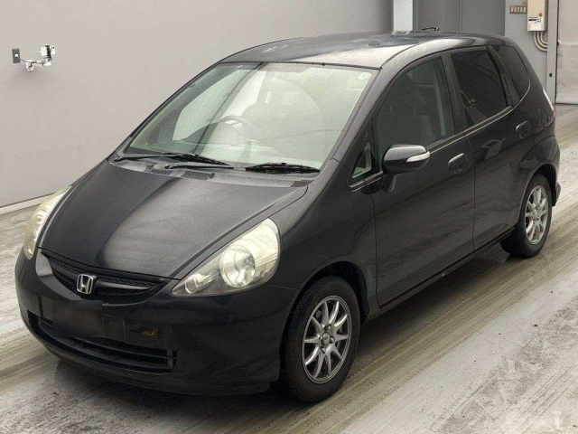 HONDA FIT — фото